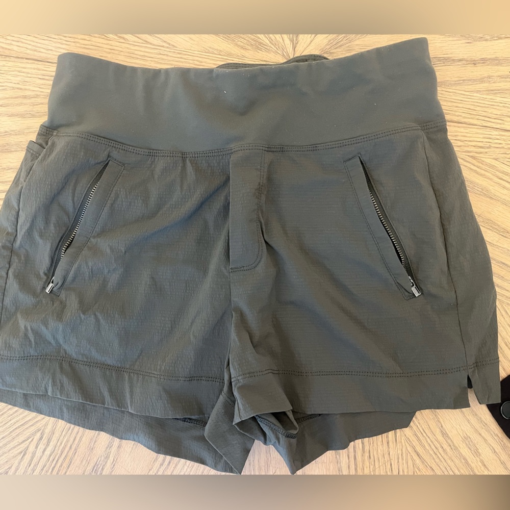 Athlete trekki shorts
